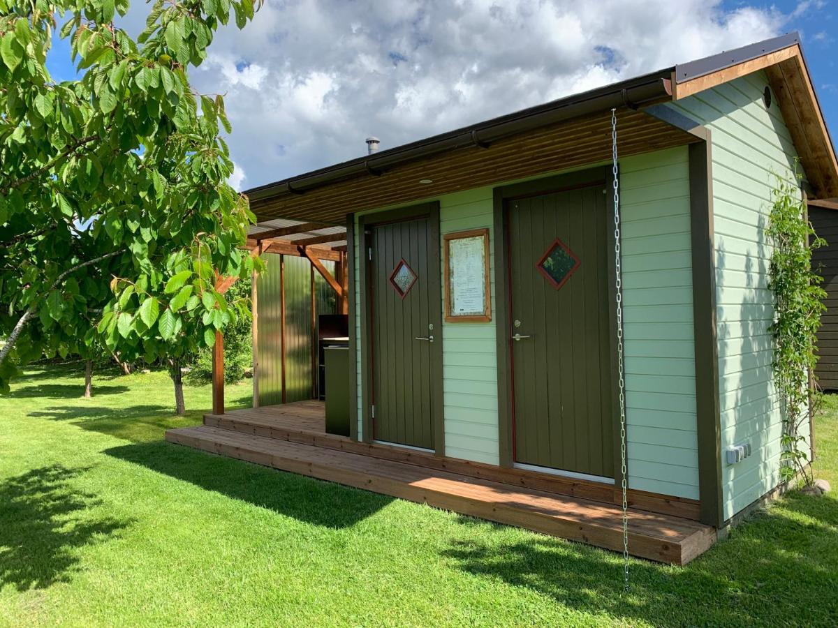 Riksu Muha Beach Holiday Home מראה חיצוני תמונה