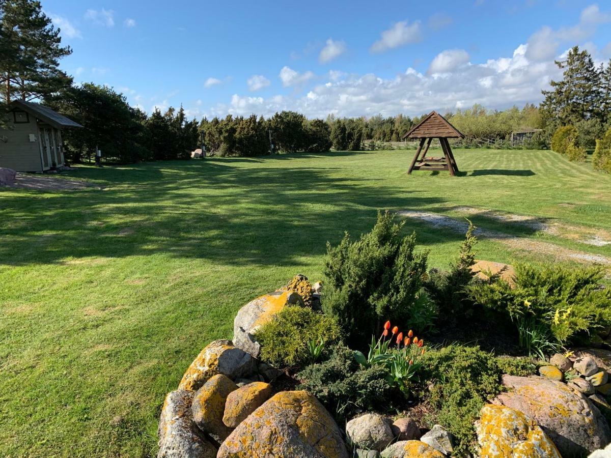Riksu Muha Beach Holiday Home מראה חיצוני תמונה